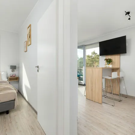 In Near Baltic アパート ポビエロボ